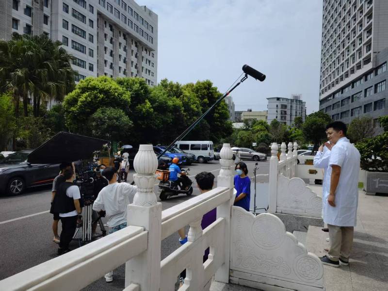 南票区广告片拍摄公司低成本实现高规格制作的诀窍
